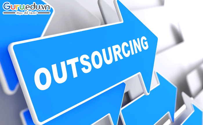 Outsourcing là gì? Giải quyết bài toán nhân lực của doanh nghiệp
